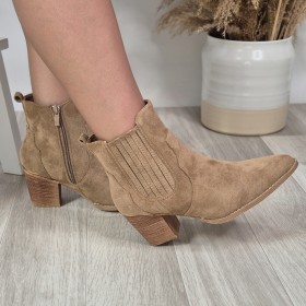 Botín Aina  Camel Botín Aina  Camel