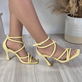 Tacón Andrea Amarillo