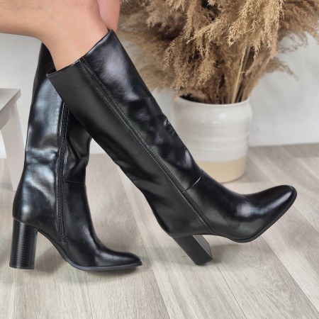 Bota Atira Negra